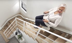 台南樓梯升降椅一日到府，價格比你想得便宜。在地安裝超快速！